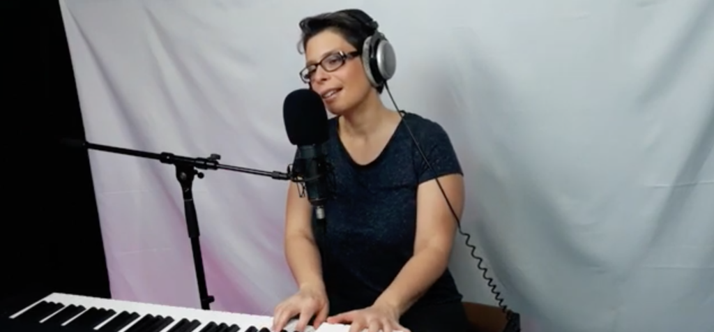 marina graf cover piano et voix you give me something